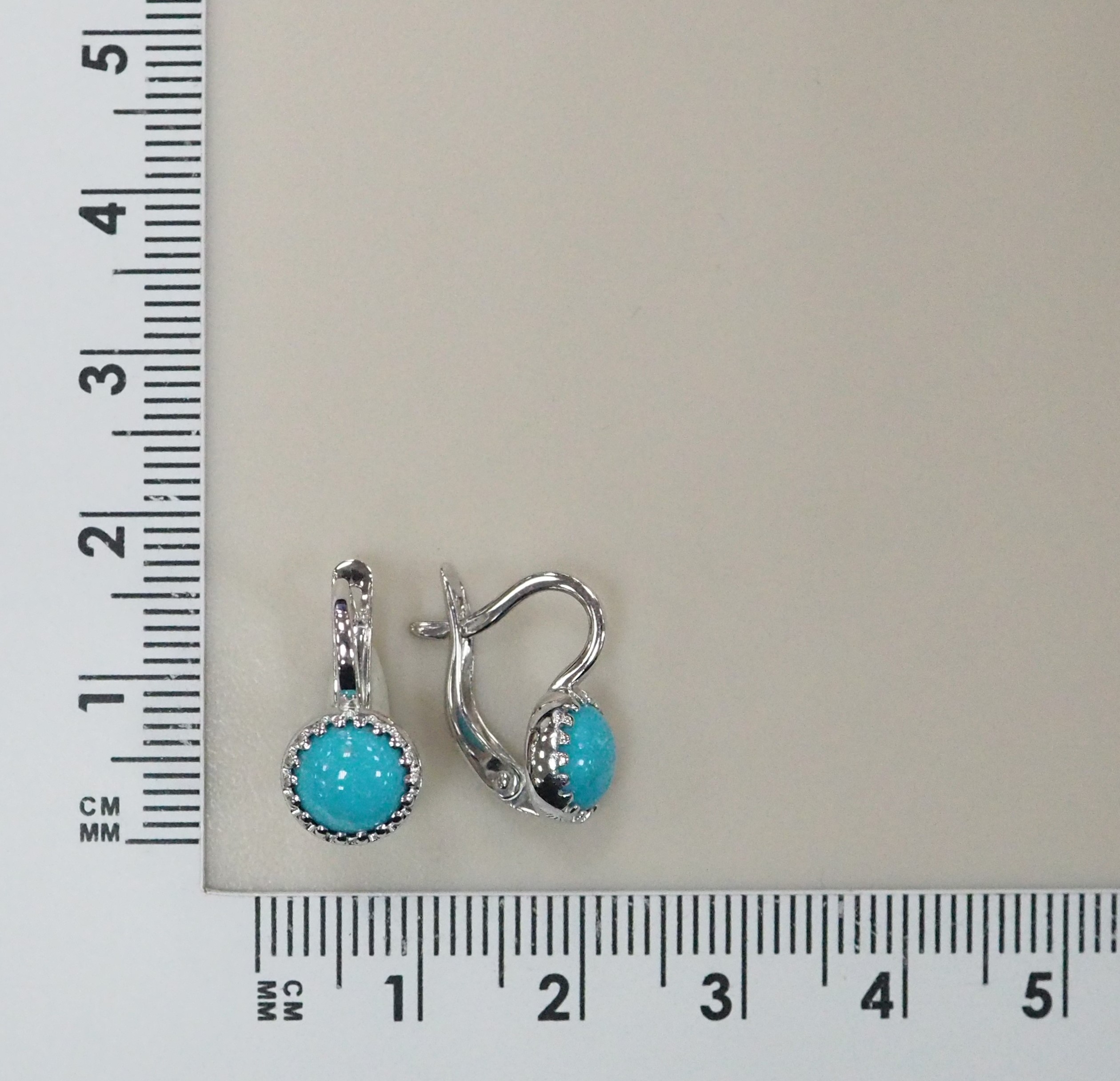 Серебряные серьги с бирюзой